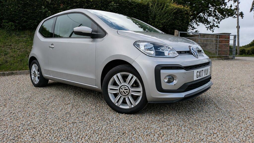 Volkswagen Up High Up Silver
