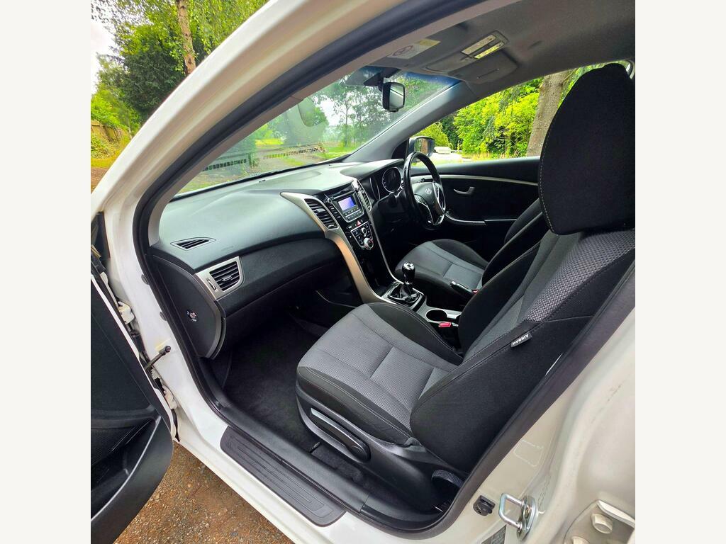 Hyundai I30 1.4 Blue Drive S Euro 6 Ss White #32