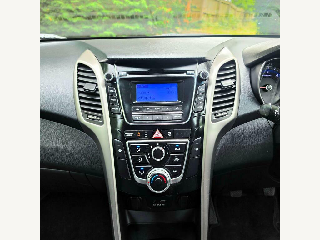 Hyundai I30 1.4 Blue Drive S Euro 6 Ss White #27