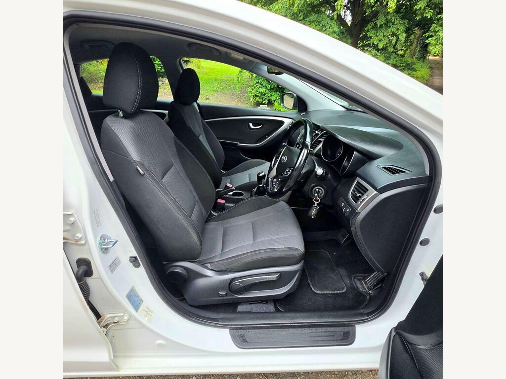 Hyundai I30 1.4 Blue Drive S Euro 6 Ss White #20
