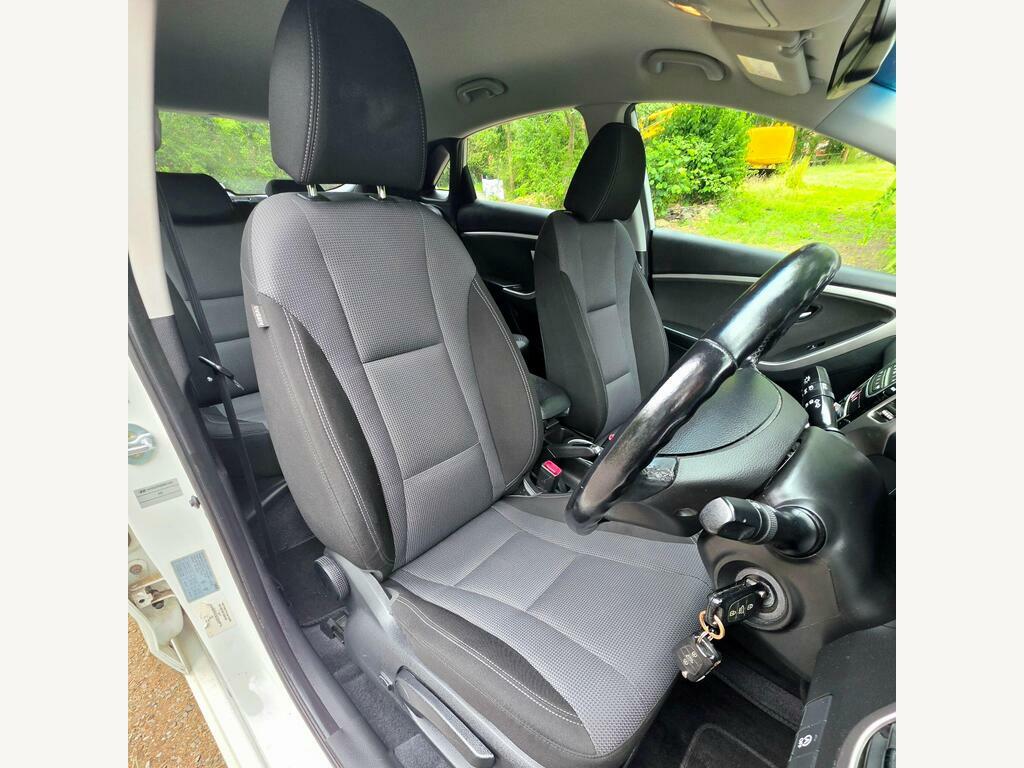 Hyundai I30 1.4 Blue Drive S Euro 6 Ss White #21