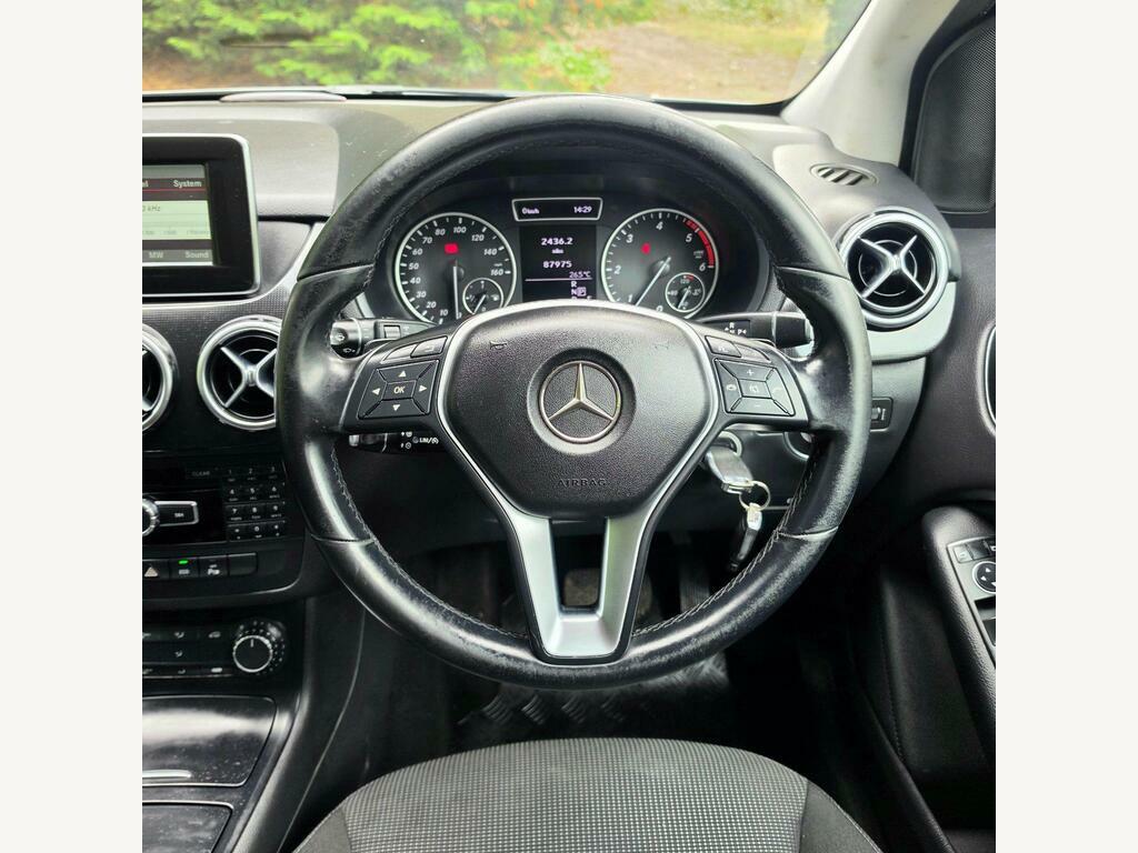 Mercedes-Benz B Class 1.6 B180 Sport Euro 6 Ss Red #23