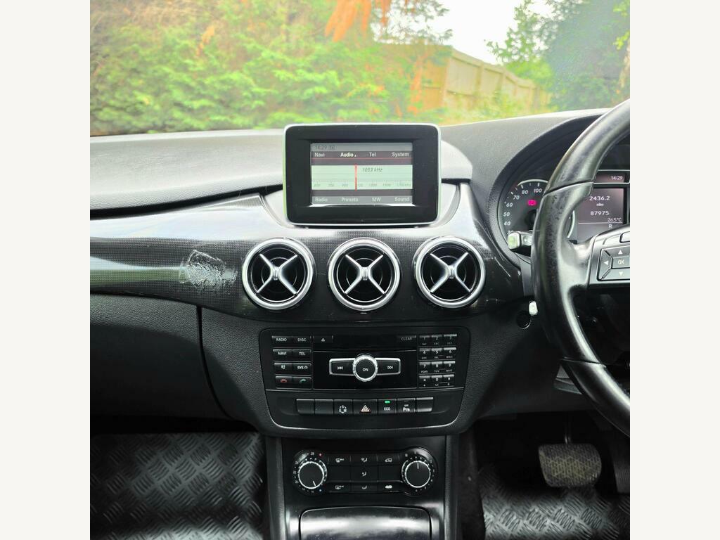 Mercedes-Benz B Class 1.6 B180 Sport Euro 6 Ss Red #26