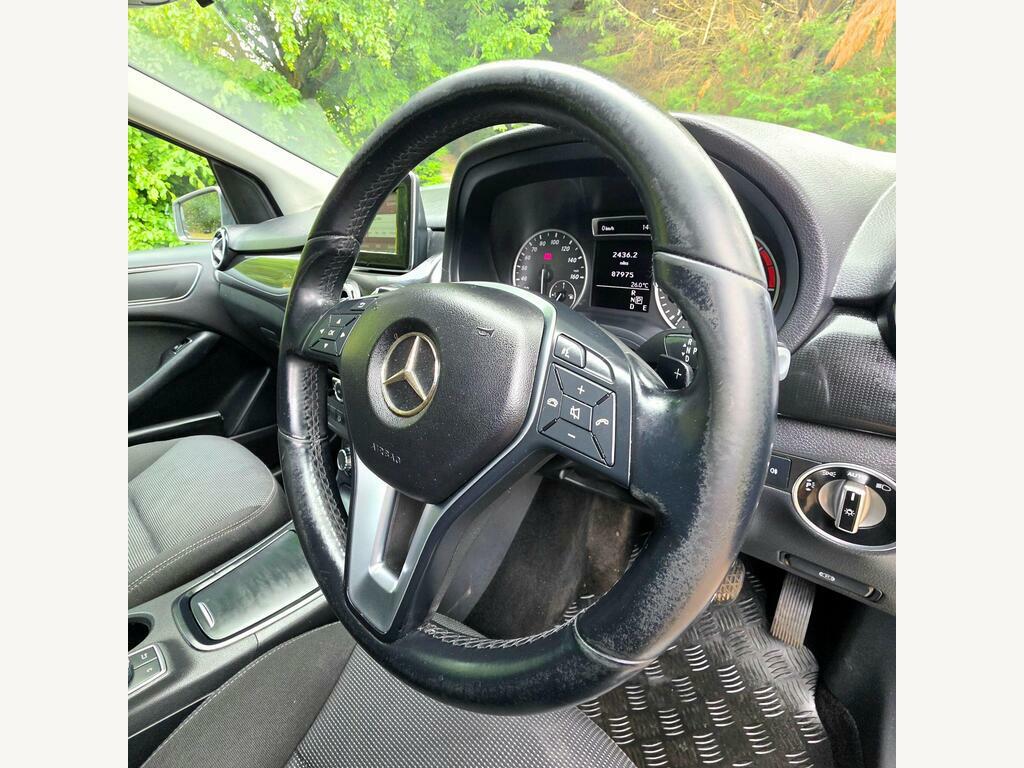 Mercedes-Benz B Class 1.6 B180 Sport Euro 6 Ss Red #24