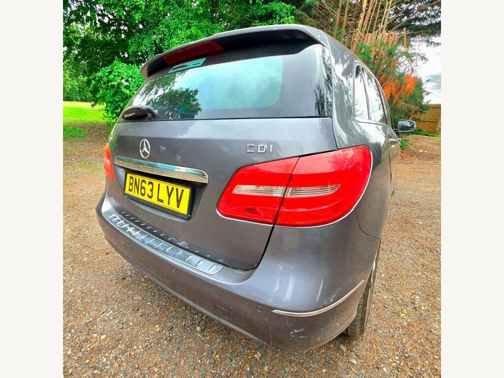 Mercedes-Benz B Class 1.6 B180 Sport Euro 6 Ss Red #11