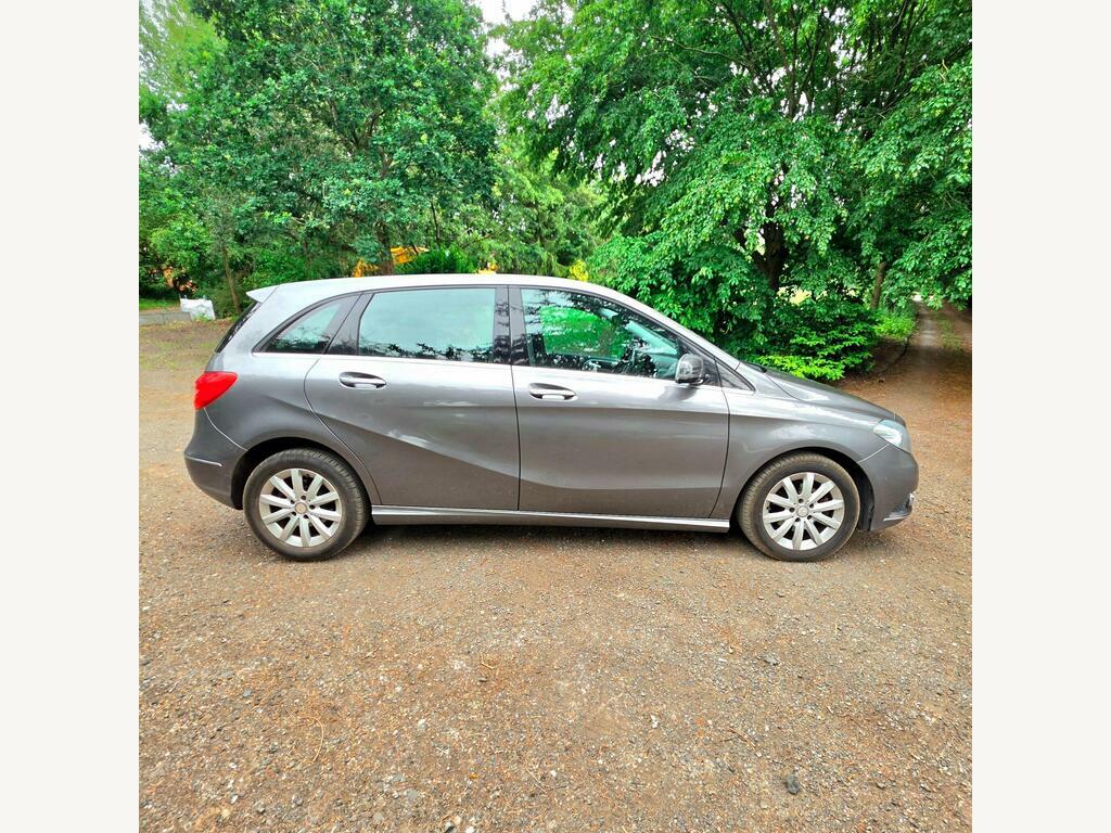 Mercedes-Benz B Class 1.6 B180 Sport Euro 6 Ss Red #13