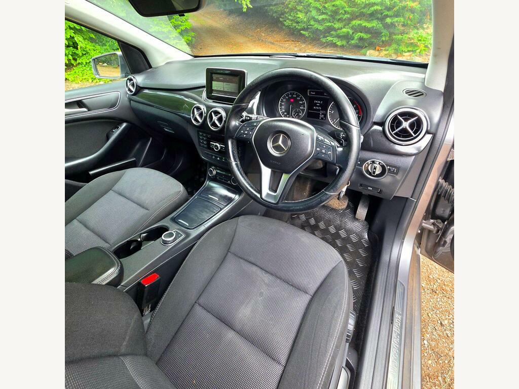 Mercedes-Benz B Class 1.6 B180 Sport Euro 6 Ss Red #21