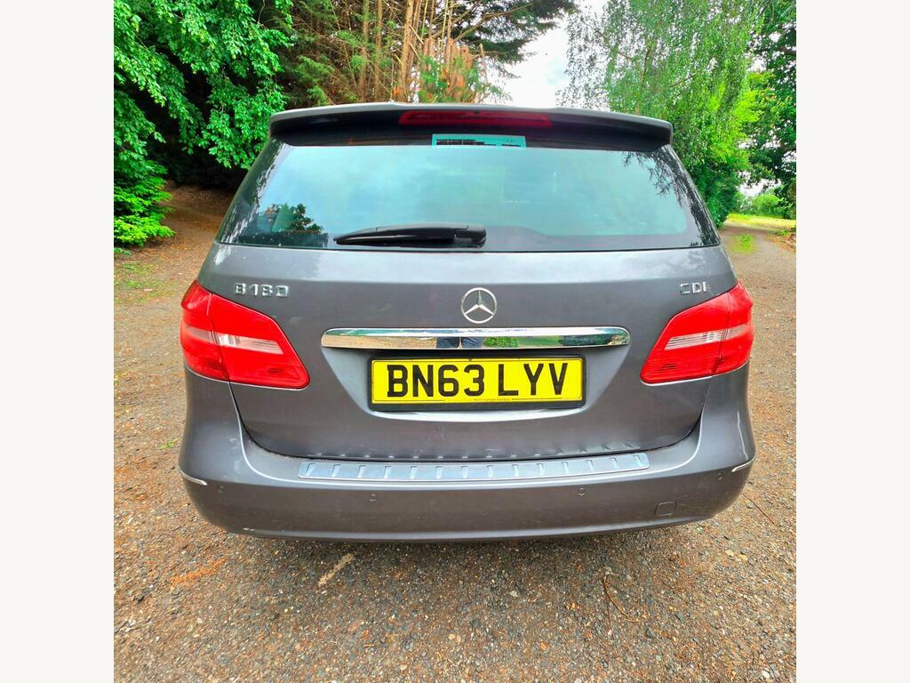 Mercedes-Benz B Class 1.6 B180 Sport Euro 6 Ss Red #9