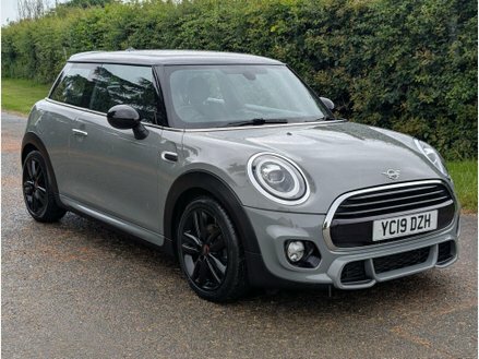 Mini Hatch 1.5 Cooper Sport II Silver #53