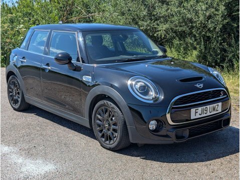Mini Hatch 1.5 Cooper Sport II Silver #27