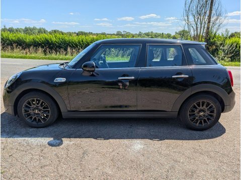 Mini Hatch 1.5 Cooper Sport II Silver #31