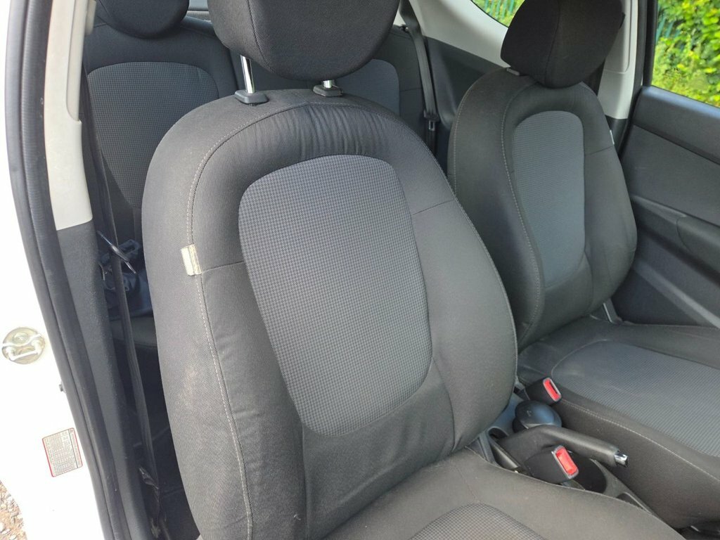 Hyundai I20 1.2 Comfort Hatchback Euro 5 77 Grey #12