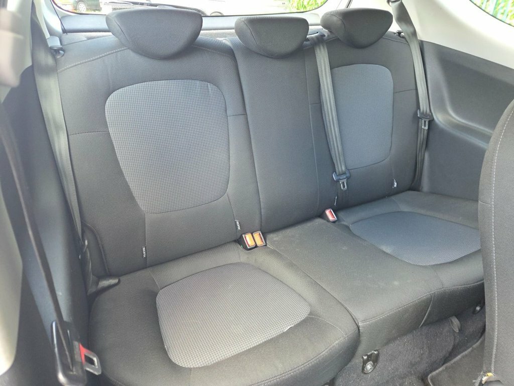 Hyundai I20 1.2 Comfort Hatchback Euro 5 77 Grey #13