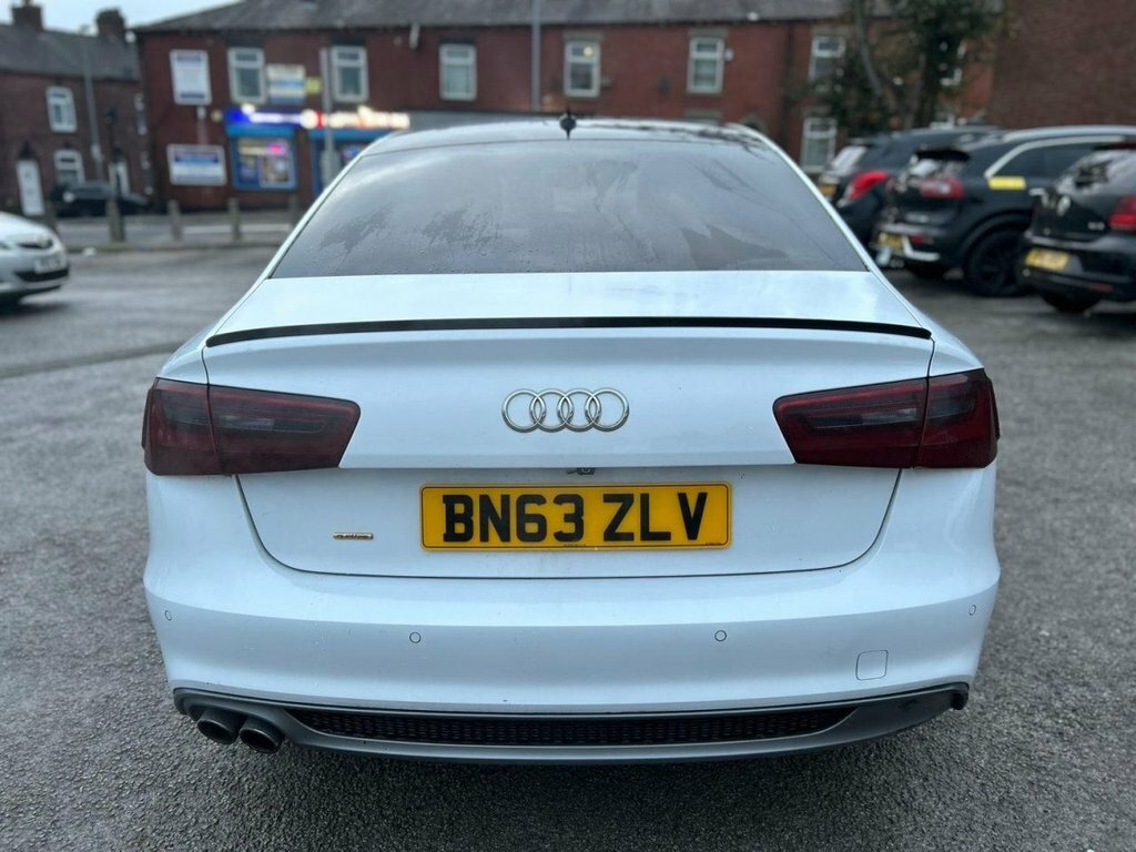 Audi A6 Saloon 2L Black Edition White #5