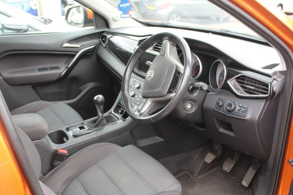 MG GS 1.5 Tgi Exclusive Suv Dct Euro 6 S S Silver #8