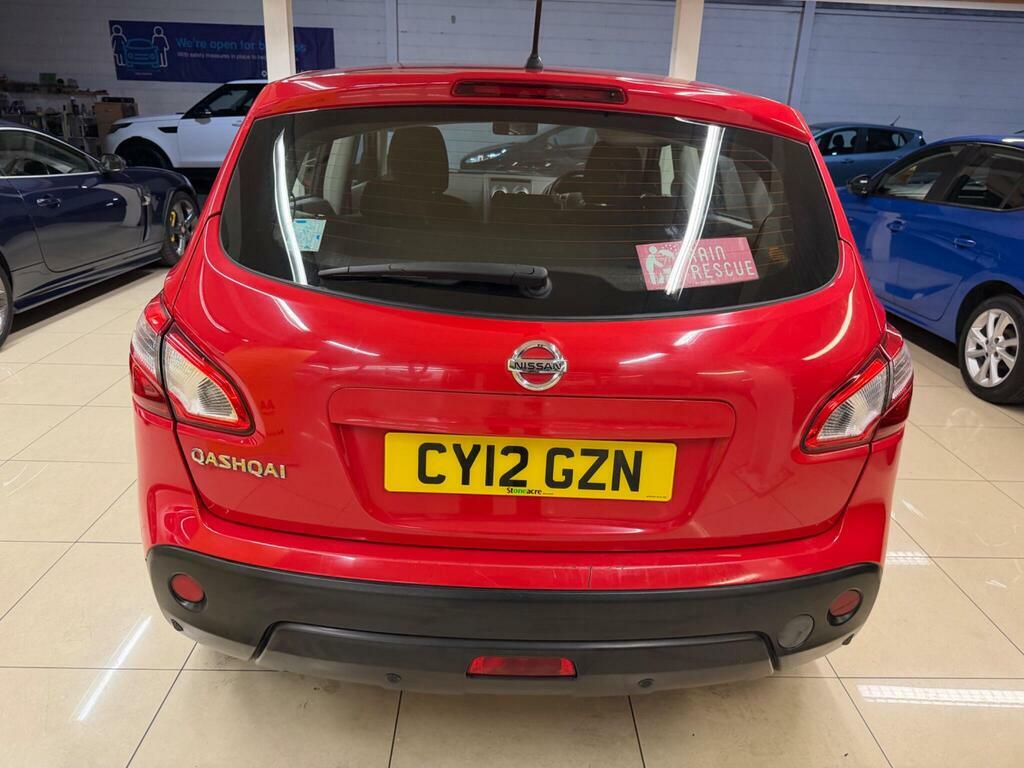 Nissan Qashqai 1.6 N-tec Plus 117 Bhp White #4