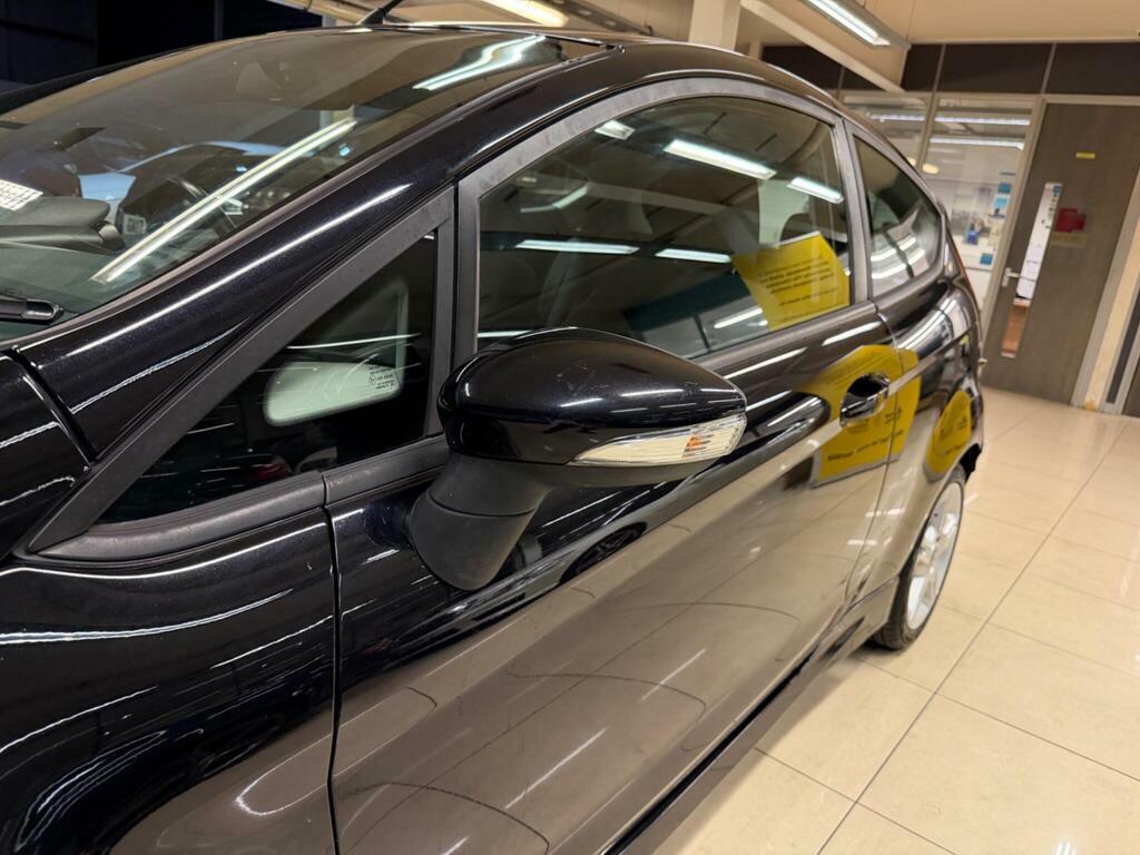 Ford Fiesta Fiesta Zetec Green #14