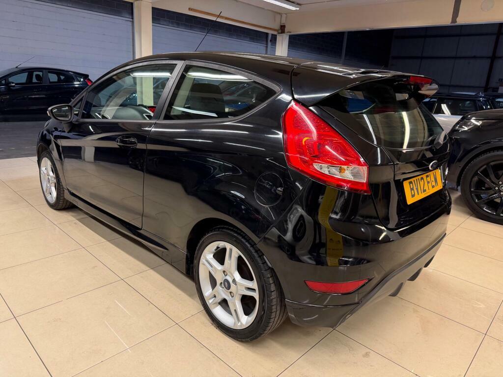 Ford Fiesta Fiesta Zetec Green #4