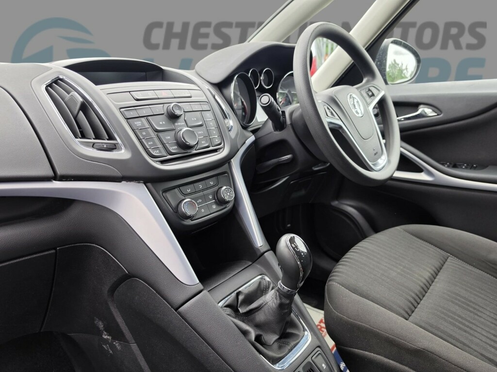 Vauxhall Zafira Tourer Tourer 1.4 Se White #12