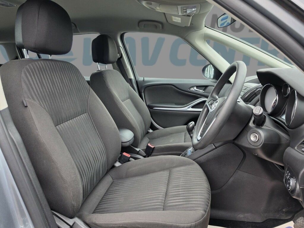 Vauxhall Zafira Tourer Tourer 1.4 Se White #15