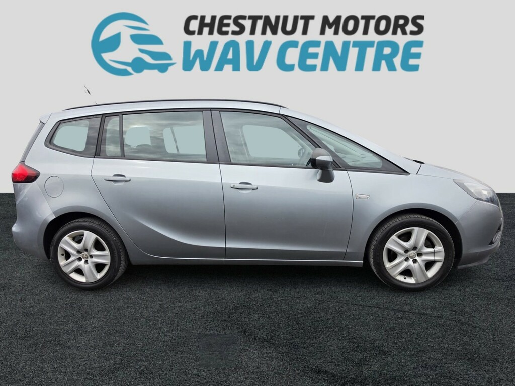 Vauxhall Zafira Tourer 1.8 16V Exclusiv Silver #3