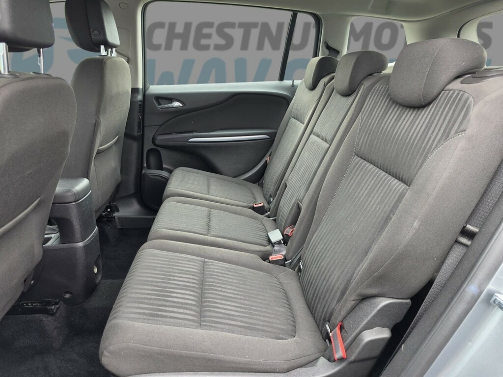 Vauxhall Zafira Tourer Tourer 1.4 Se White #16