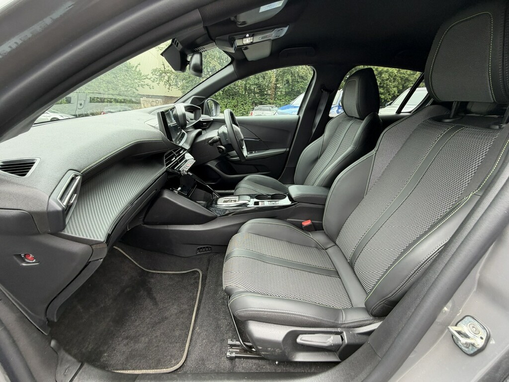 Peugeot e-208 51Kwh Gt Premium Hatchback 7.4K  #36