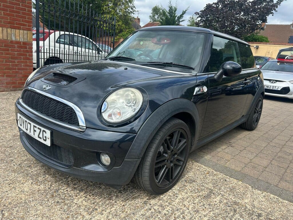 Mini Hatch Hatchback 1.6 Cooper S Euro 4 200707 Black