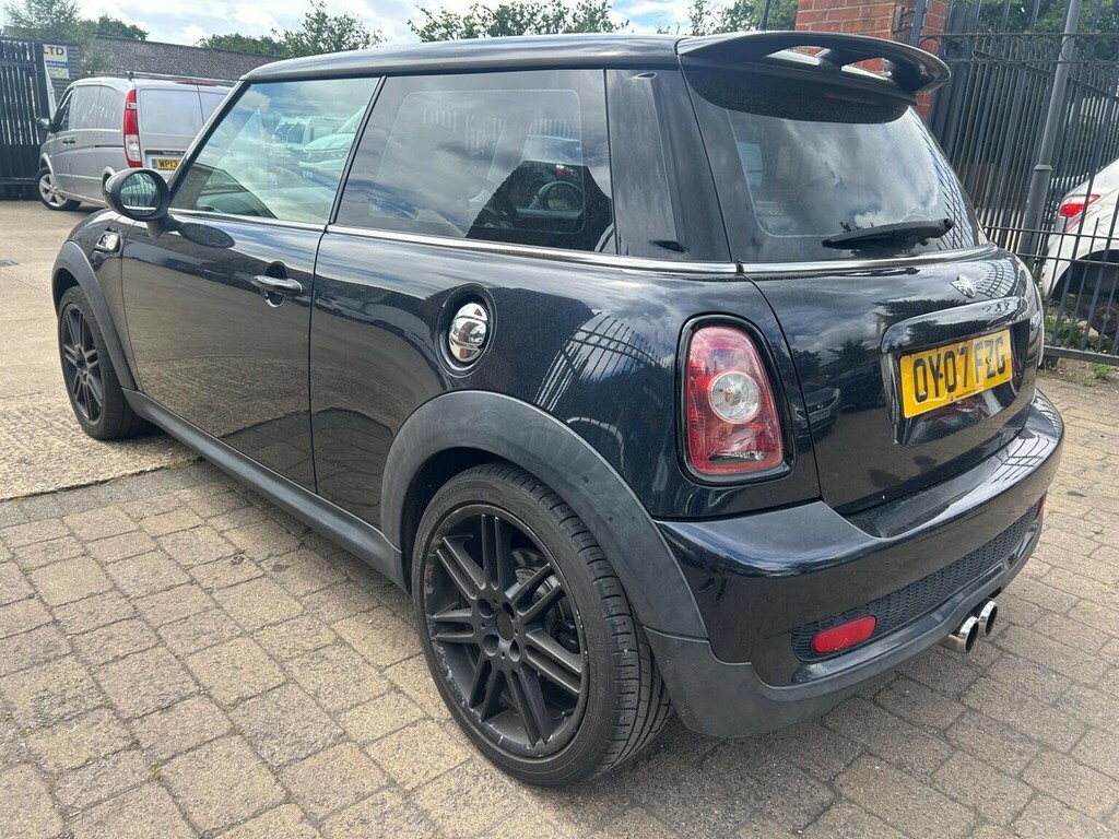 Mini Hatch Hatchback 1.6 Cooper S Euro 4 200707 Black #5