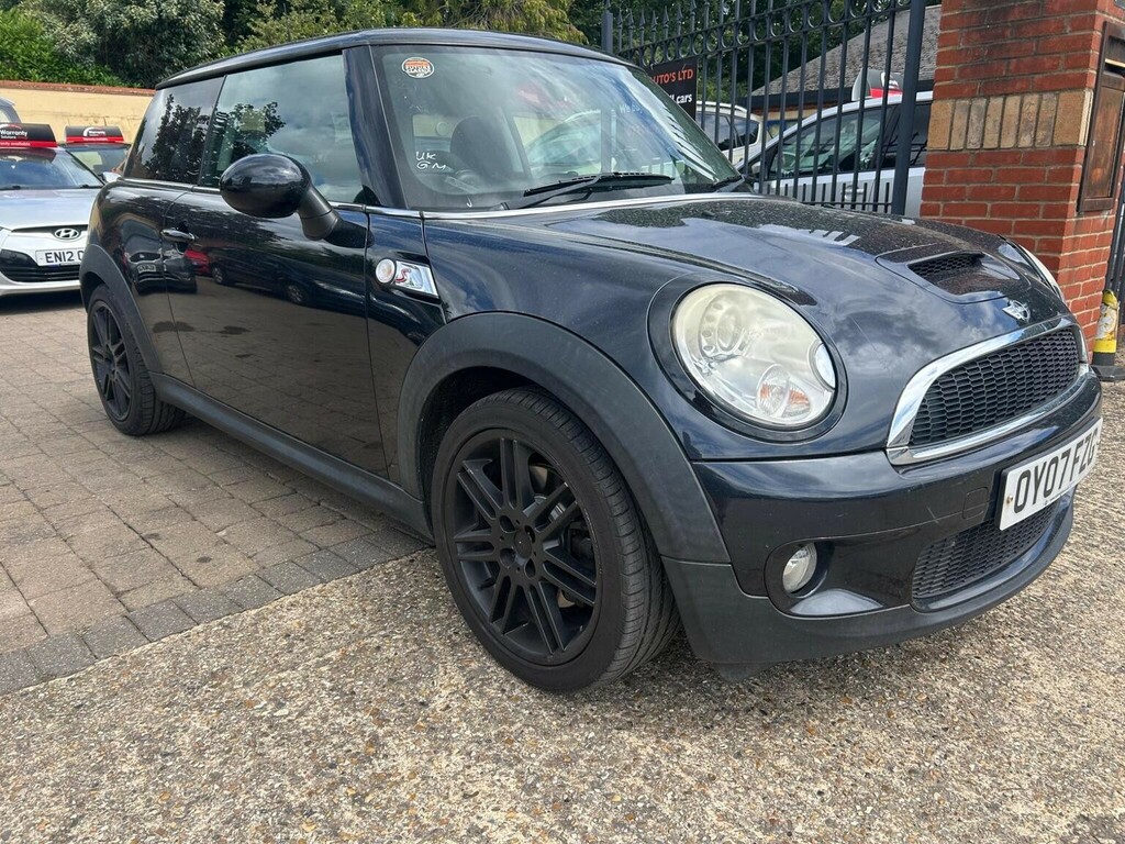 Mini Hatch Hatchback 1.6 Cooper S Euro 4 200707 Black #2