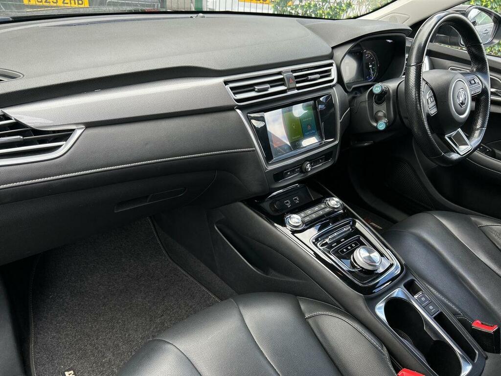 MG MG5 61.1Kwh Exclusive Long Range Estate A Black #2