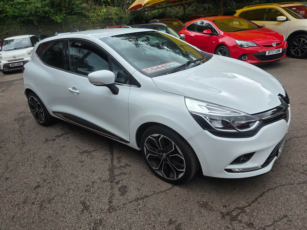 Renault Clio Iconic Tce Hatchback White #4