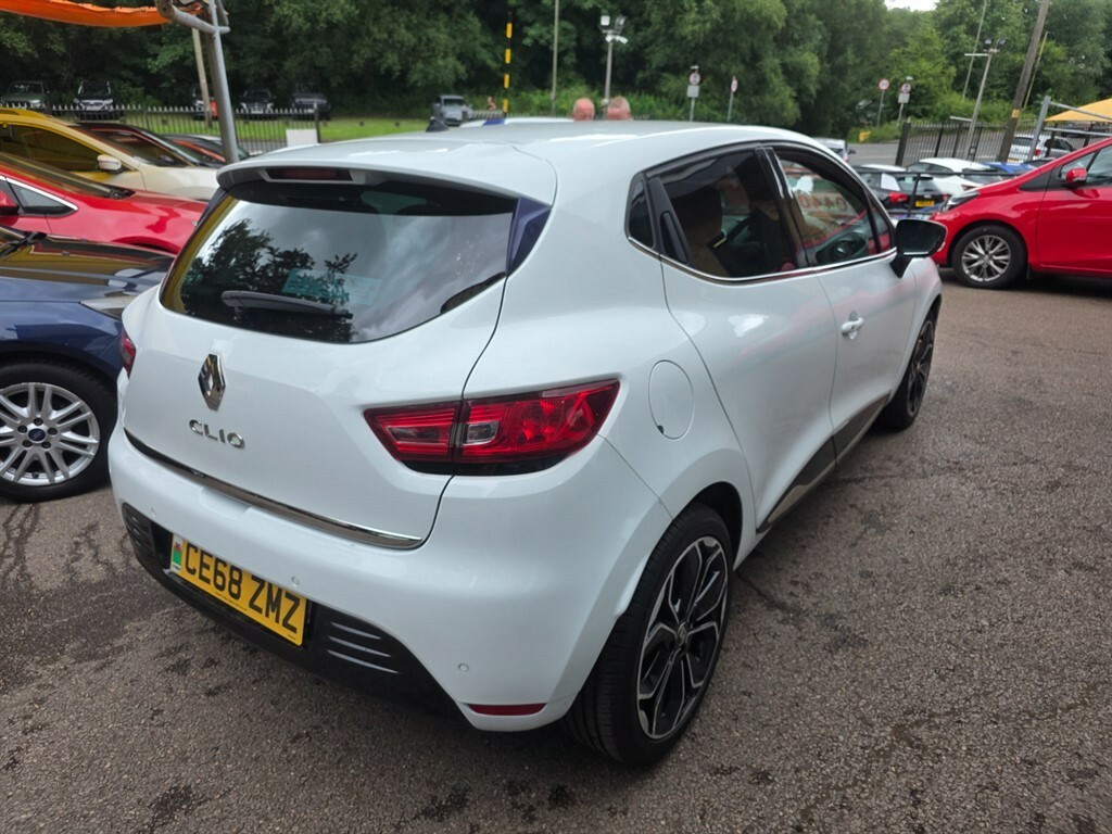 Renault Clio Iconic Tce Hatchback White #6