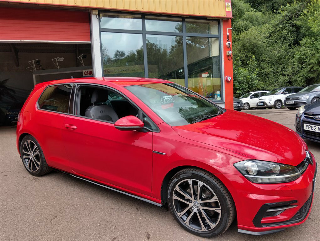 Volkswagen Golf R-line Tdi Bluemotion Technology Hatchback Red