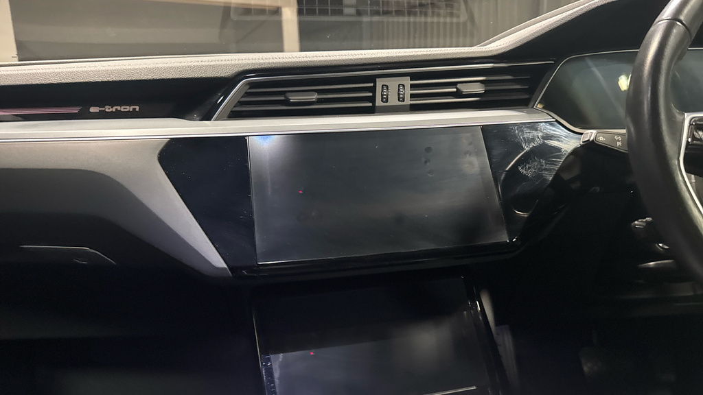Audi E-tron 300Kw 55 Quattro 95Kwh S Line Black #12