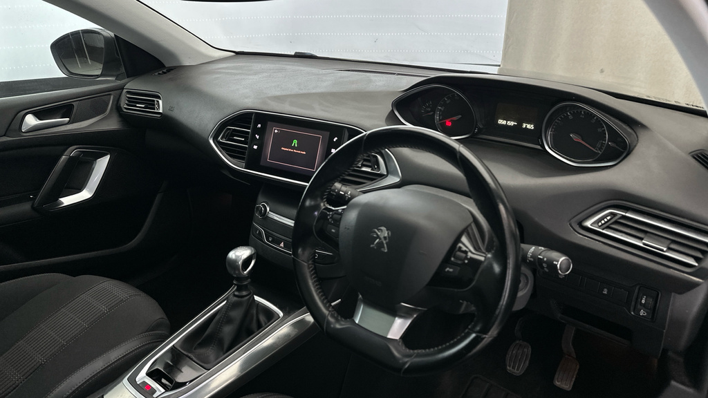 Peugeot 308 1.5L Bluehdi Ss Active Black #11