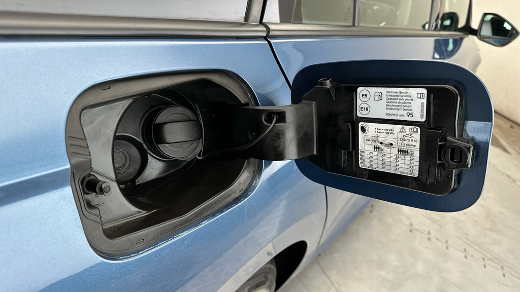 Skoda Octavia 1.4 Tsi Iv 13Kwh Se Technology Plug-in Dsg White #27