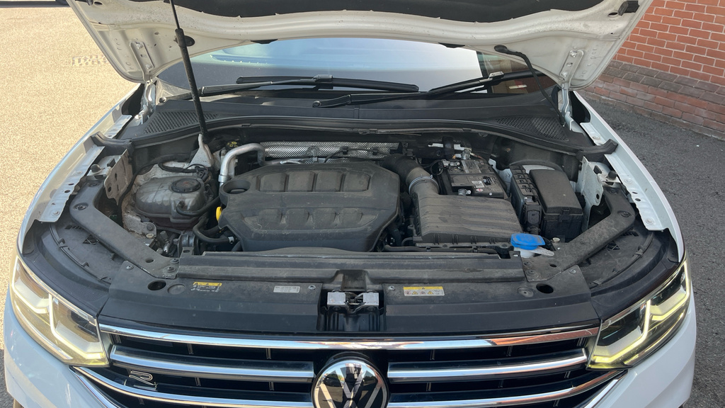 Volkswagen Tiguan Allspace Elegance White #16