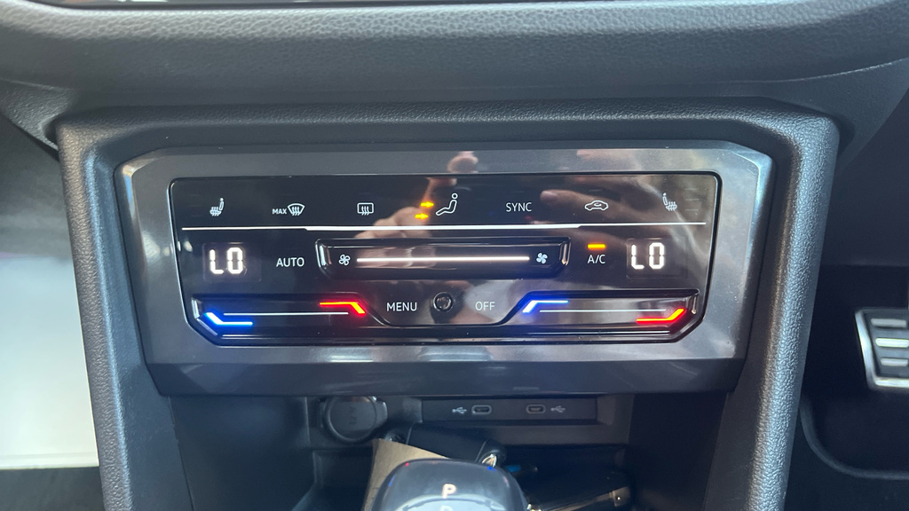 Volkswagen Tiguan Allspace Elegance White #31