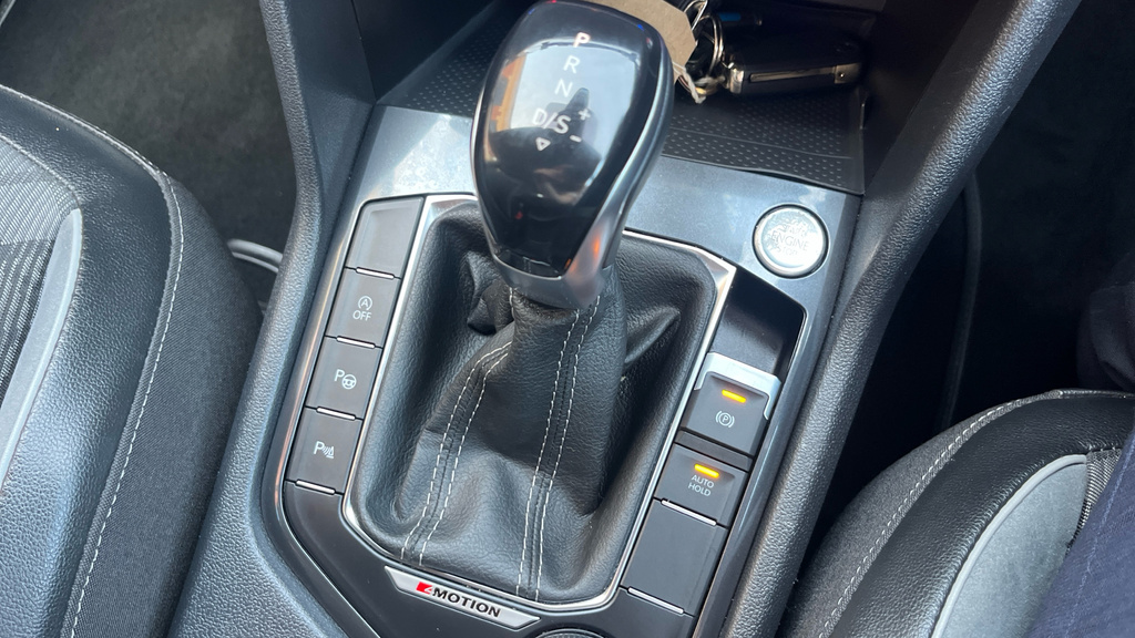 Volkswagen Tiguan Allspace Elegance White #30