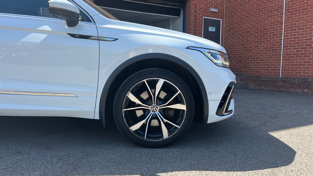 Volkswagen Tiguan Allspace Elegance White #17