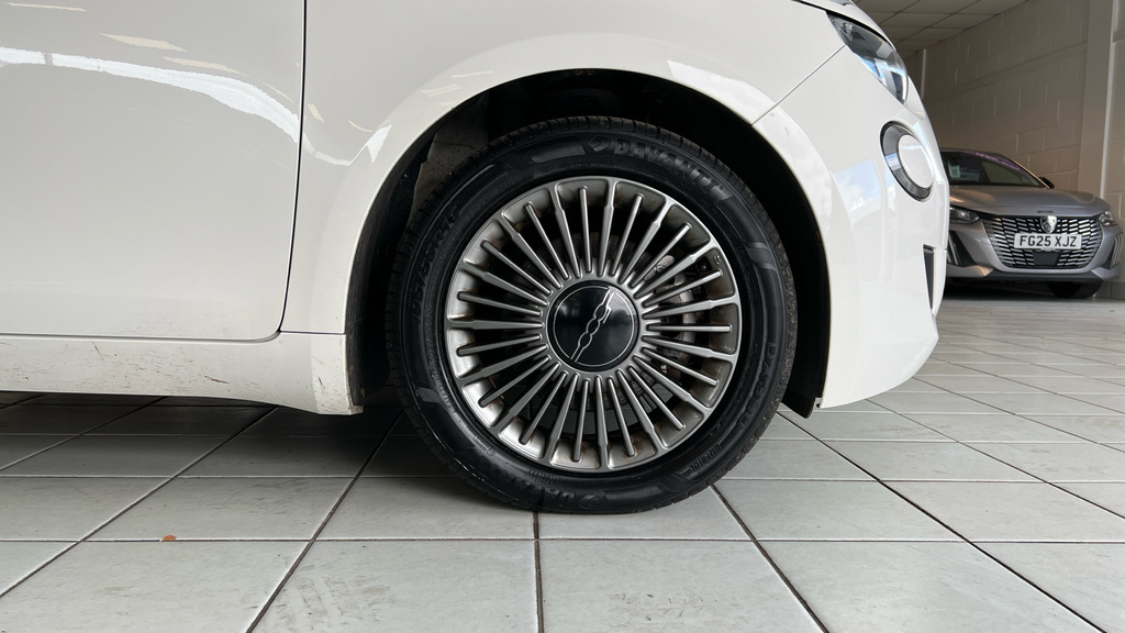 Fiat 500 1.0 Mild Hybrid Dolcevita Plus  #24