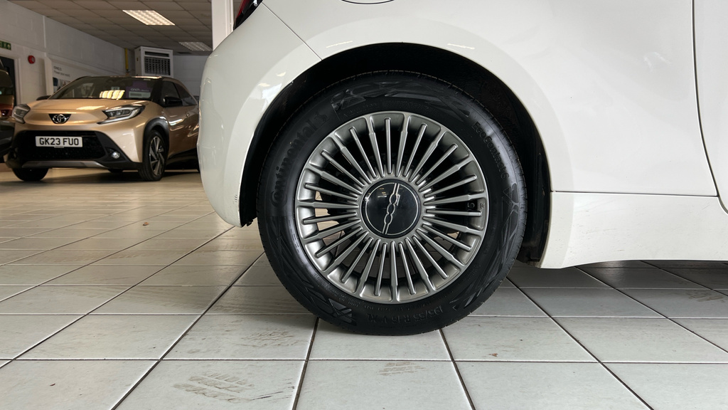 Fiat 500 1.0 Mild Hybrid Dolcevita Plus  #23