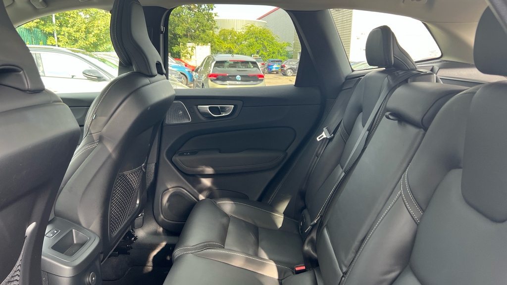 Volvo XC60 Plus, B5 Awd Mild Hybrid, Dark Blue #41