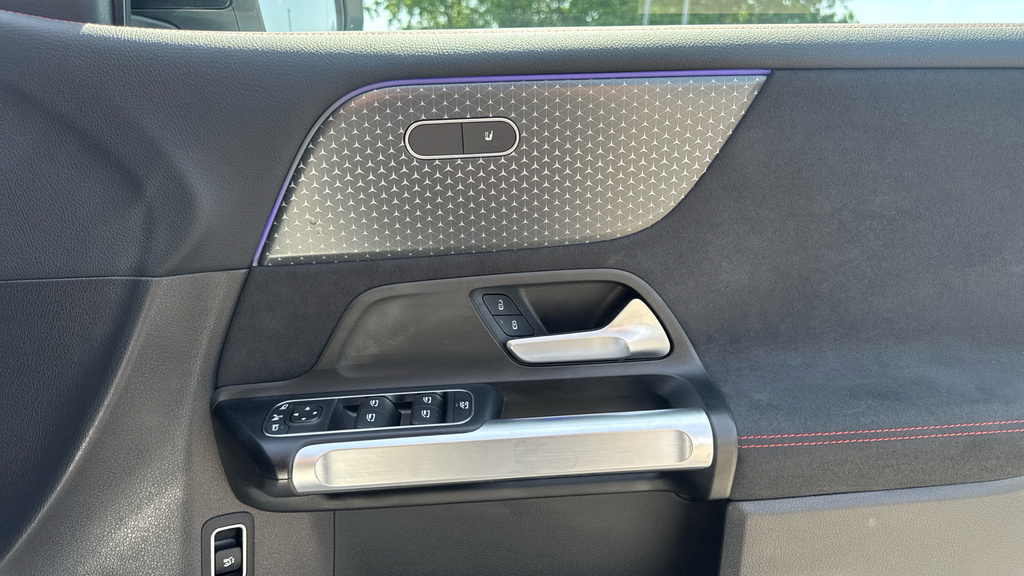 Mercedes-Benz EQB Eqb 250Plus Urban Edition Black #40
