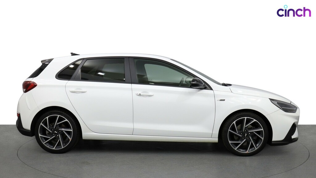 Hyundai I30 1.0T Gdi Premium Dct Black #2