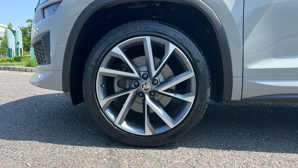 Skoda Kodiaq Se Tsi Dsg Black #26