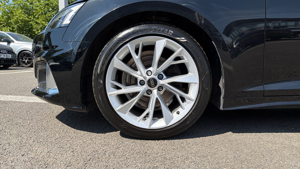 Audi A5 2.0 Tfsi 35 Black Edition Sportback S T Black #18