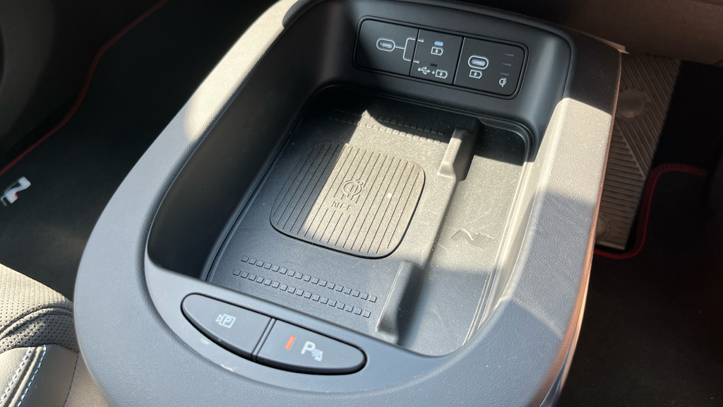 Hyundai Ioniq 5 Premium Grey #16