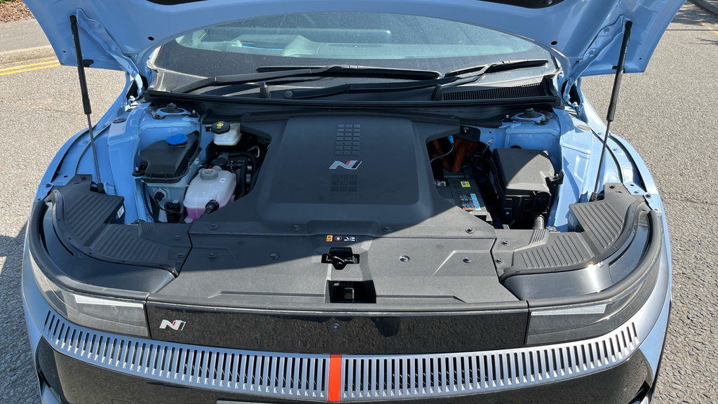 Hyundai Ioniq 5 Premium Grey #23
